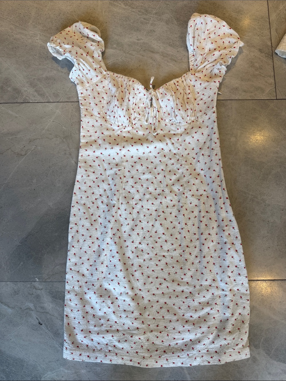Princess Polly Natalie’s White Floral Puff-Sleeve Mini Dress - Women's